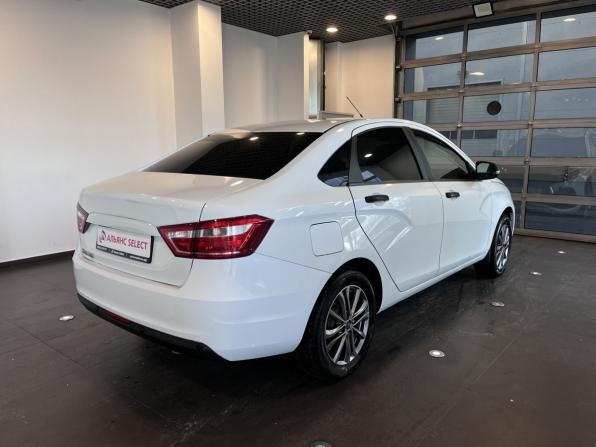 Lada (ВАЗ) Vesta I с пробегом 2018 года, цена 650 000 рублей, 301860 км, седан, Автокод Объявления