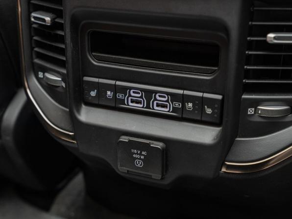 Ram 1500 V с пробегом 2023 года, цена 7 700 000 рублей, 22818 км, пикап, Автокод Объявления