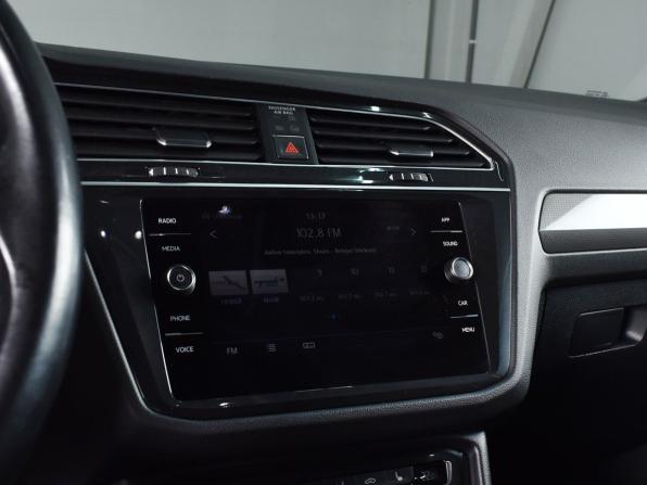 Volkswagen Tiguan II с пробегом 2018 года, цена 2 349 999 рублей, 153387 км, внедорожник, Автокод Объявления