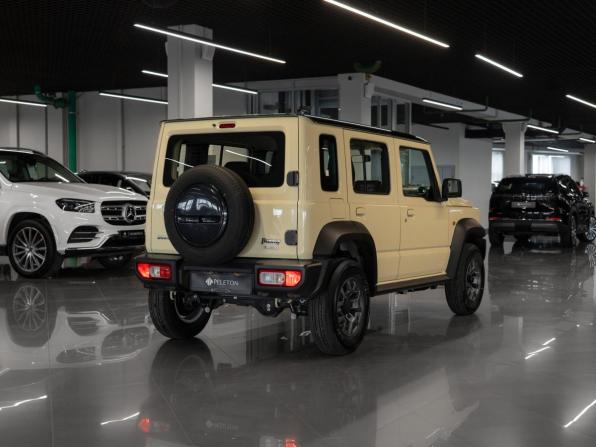 Suzuki Jimny IV с пробегом 2025 года, цена 4 200 000 рублей, 31 км, внедорожник, Автокод Объявления