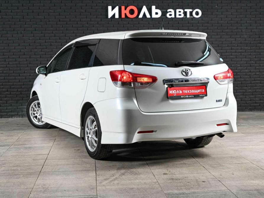 Toyota Wish II Екатеринбург  - изображение 6