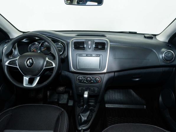 Renault Logan II Рестайлинг с пробегом 2022 года, цена 1 160 000 рублей, 112436 км, седан, Автокод Объявления