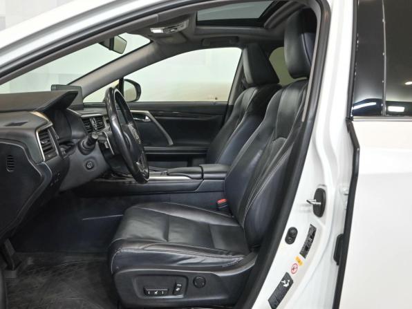 Lexus RX IV Рестайлинг с пробегом 2019 года, цена 5 100 000 рублей, 109915 км, внедорожник, Автокод Объявления