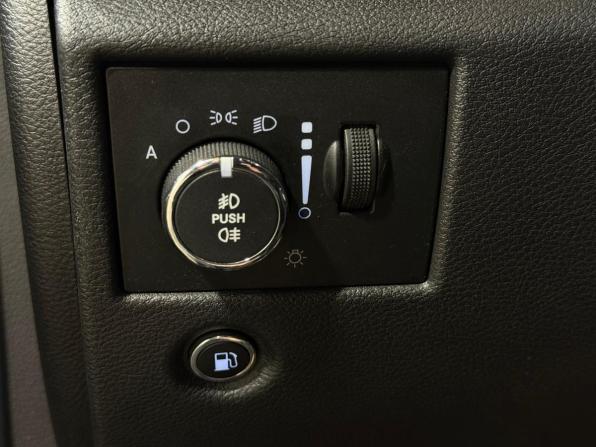 Jeep Grand Cherokee IV (WK2) Рестайлинг с пробегом 2013 года, цена 2 290 000 рублей, 182120 км, внедорожник, Автокод Объявления