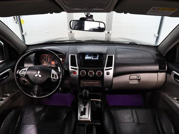 Mitsubishi Pajero Sport II Рестайлинг с пробегом 2013 года, цена 1 425 000 рублей, 249244 км, внедорожник, Автокод Объявления