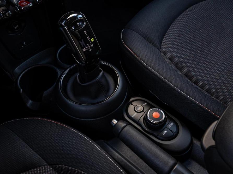 Mini Hatch III (F55/F56) Рестайлинг Краснодар  - изображение 12