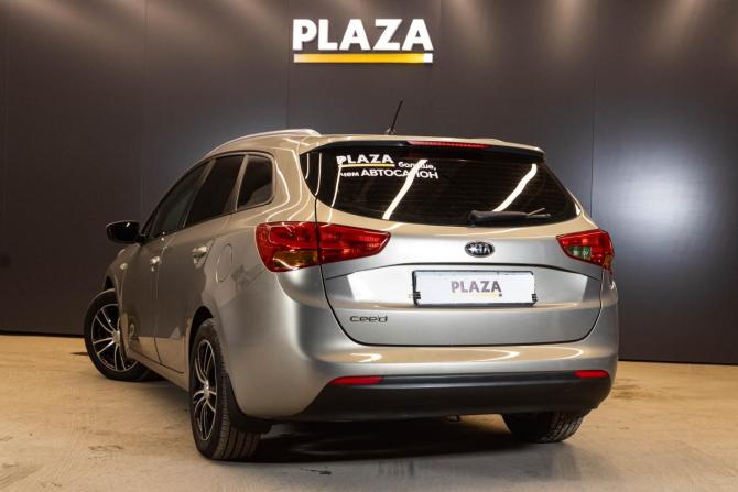 Kia Ceed II с пробегом 2012 года, цена 1 049 000 рублей, 113406 км, универсал, Автокод Объявления