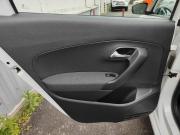 Volkswagen Polo V Рестайлинг Санкт-Петербург  - изображение 37