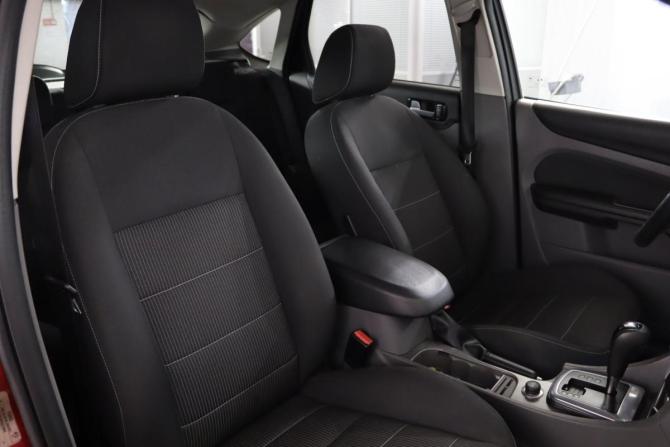Ford Focus II Рестайлинг с пробегом 2010 года, цена 489 990 рублей, 294502 км, хэтчбек, Автокод Объявления