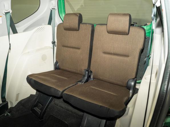 Toyota Sienta II с пробегом 2015 года, цена 1 250 000 рублей, 135008 км, компактвэн, Автокод Объявления
