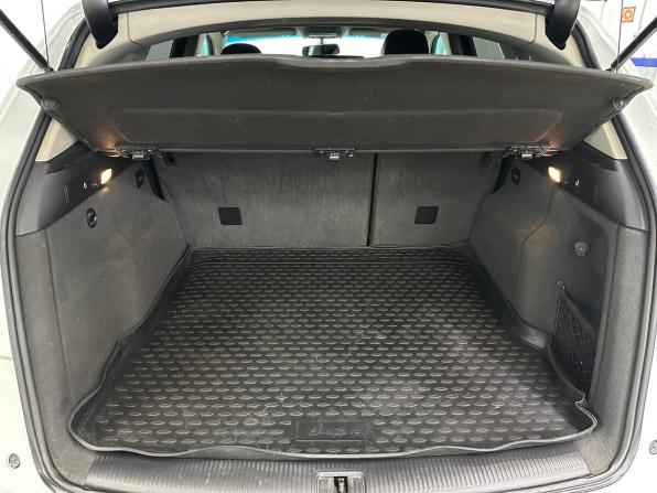 Audi Q5 I (8R) с пробегом 2011 года, цена 1 180 000 рублей, 225315 км, внедорожник, Автокод Объявления