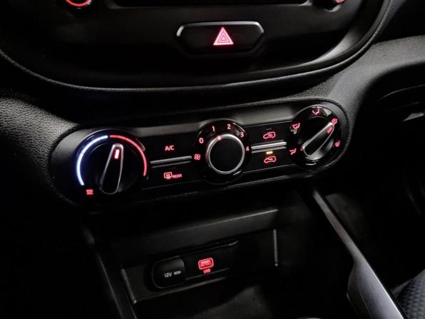 Kia Soul III с пробегом 2022 года, цена 2 350 000 рублей, 30967 км, хэтчбек, Автокод Объявления