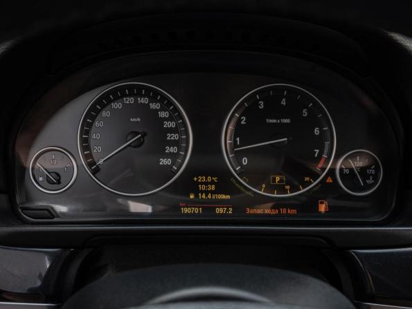 BMW 5 серии VI (F10/F11/F07) с пробегом 2011 года, цена 2 190 000 рублей, 190701 км, седан, Автокод Объявления