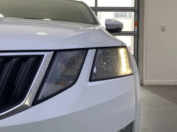 Skoda Octavia III (A7) Рестайлинг с пробегом 2018 года, цена 1 409 000 рублей, 166827 км, лифтбек, Автокод Объявления