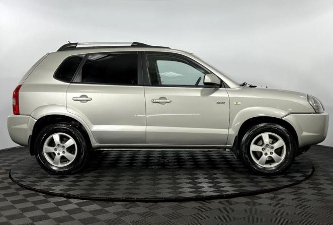 Hyundai Tucson I с пробегом 2007 года, цена 800 000 рублей, 248000 км, внедорожник, Автокод Объявления