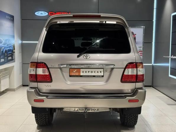 Toyota Land Cruiser 100 Series Рестайлинг 1 с пробегом 2004 года, цена 2 050 000 рублей, 302000 км, внедорожник, Автокод Объявления