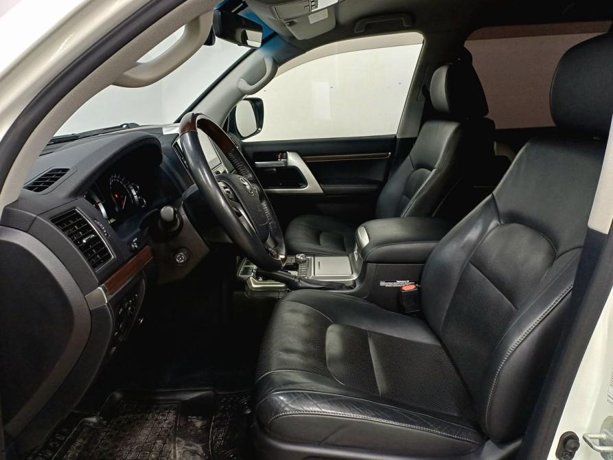 Toyota Land Cruiser 200 Series Рестайлинг 2 Москва  - изображение 21