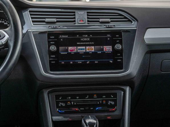 Volkswagen Tiguan II Рестайлинг с пробегом 2021 года, цена 2 681 000 рублей, 62369 км, внедорожник, Автокод Объявления
