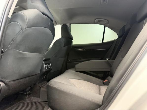 Toyota Camry VIII (XV70) Рестайлинг с пробегом 2021 года, цена 2 325 000 рублей, 130009 км, седан, Автокод Объявления