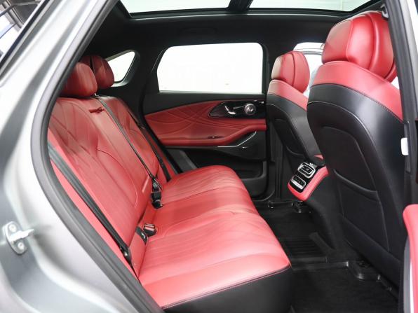 Exeed RX с пробегом 2023 года, цена 3 329 900 рублей, 27480 км, внедорожник, Автокод Объявления
