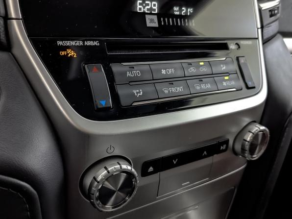 Toyota Land Cruiser 200 Series Рестайлинг 2 с пробегом 2020 года, цена 8 700 000 рублей, 91955 км, внедорожник, Автокод Объявления