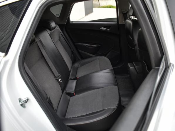 Opel Astra J Рестайлинг с пробегом 2012 года, цена 825 000 рублей, 138218 км, хэтчбек, Автокод Объявления