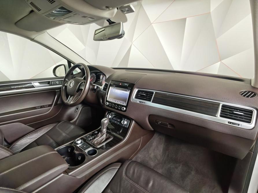 Volkswagen Touareg II Рестайлинг Москва  - изображение 13