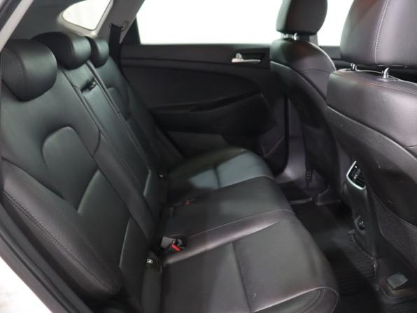 Hyundai Tucson III Рестайлинг с пробегом 2019 года, цена 2 300 000 рублей, 114000 км, внедорожник, Автокод Объявления
