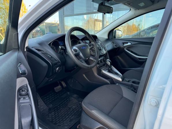 Ford Focus III с пробегом 2013 года, цена 670 000 рублей, 56195 км, седан, Автокод Объявления