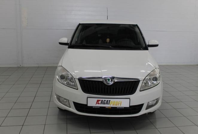 Skoda Fabia II Рестайлинг с пробегом 2011 года, цена 425 000 рублей, 184143 км, хэтчбек, Автокод Объявления