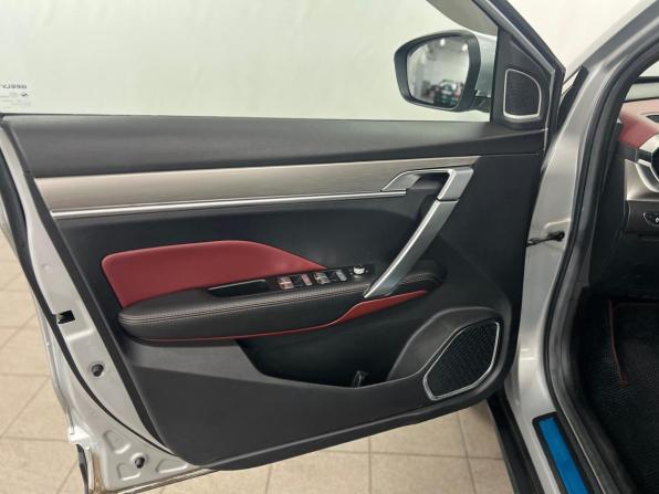 Geely Coolray I с пробегом 2021 года, цена 1 570 000 рублей, 53000 км, внедорожник, Автокод Объявления