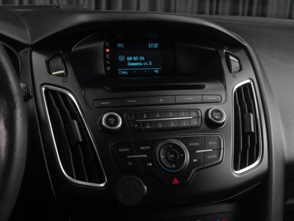 Ford Focus III Рестайлинг с пробегом 2016 года, цена 999 000 рублей, 200504 км, универсал, Автокод Объявления