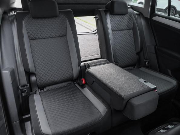 Volkswagen Tiguan II с пробегом 2018 года, цена 2 499 000 рублей, 68328 км, внедорожник, Автокод Объявления