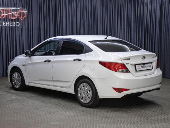 Hyundai Solaris I Рестайлинг с пробегом 2014 года, цена 998 000 рублей, 133347 км, седан, Автокод Объявления