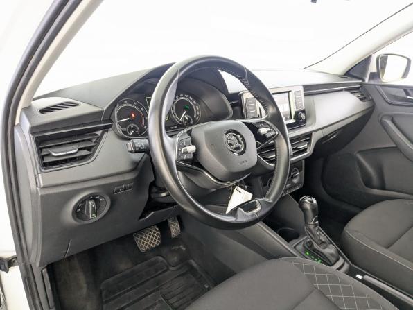 Skoda Rapid II с пробегом 2021 года, цена 1 250 000 рублей, 156510 км, лифтбек, Автокод Объявления