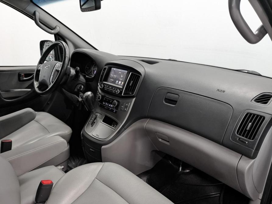 Hyundai Grand Starex I Рестайлинг Санкт-Петербург  - изображение 13