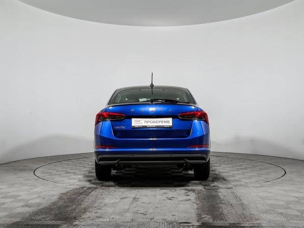Skoda Rapid II с пробегом 2021 года, цена 1 590 000 рублей, 128000 км, лифтбек, Автокод Объявления