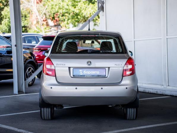 Skoda Fabia II Рестайлинг с пробегом 2014 года, цена 532 000 рублей, 134427 км, хэтчбек, Автокод Объявления