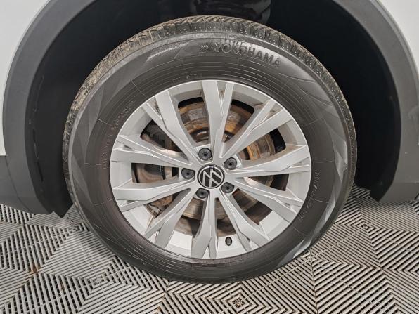Volkswagen Tiguan II Рестайлинг с пробегом 2020 года, цена 2 699 000 рублей, 124585 км, внедорожник, Автокод Объявления