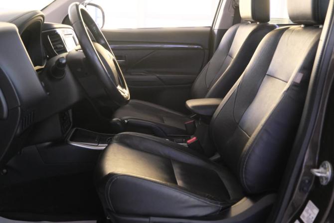 Mitsubishi Outlander III Рестайлинг 2 с пробегом 2017 года, цена 1 999 000 рублей, 112000 км, внедорожник, Автокод Объявления