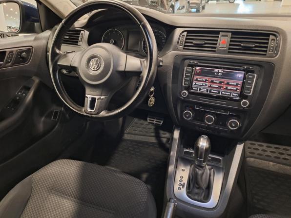 Volkswagen Jetta VI с пробегом 2012 года, цена 1 150 000 рублей, 107082 км, седан, Автокод Объявления