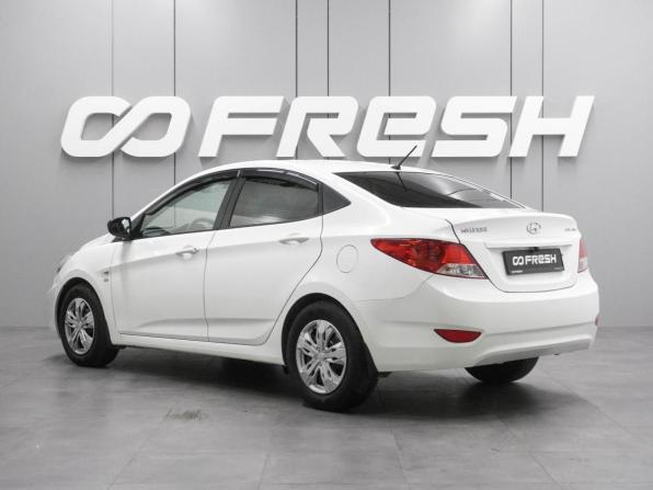 Hyundai Solaris I с пробегом 2014 года, цена 995 000 рублей, 170940 км, седан, Автокод Объявления