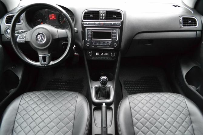 Volkswagen Polo V с пробегом 2014 года, цена 750 000 рублей, 180032 км, седан, Автокод Объявления