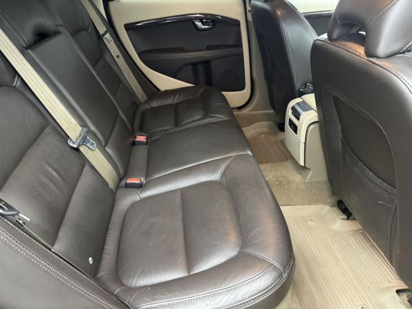 Volvo XC70 II Рестайлинг с пробегом 2013 года, цена 1 670 000 рублей, 264270 км, универсал, Автокод Объявления