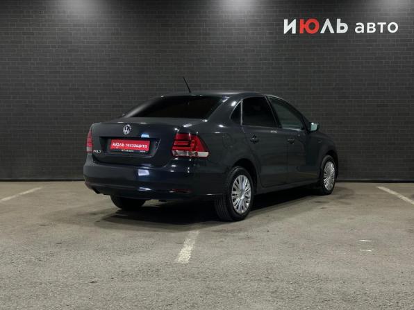 Volkswagen Polo V Рестайлинг с пробегом 2016 года, цена 900 000 рублей, 217367 км, седан, Автокод Объявления