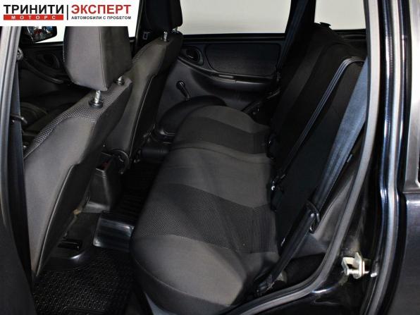 Chevrolet Niva I Рестайлинг с пробегом 2018 года, цена 787 000 рублей, 82907 км, внедорожник, Автокод Объявления