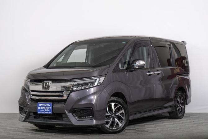 Honda Stepwgn V Рестайлинг с пробегом 2019 года, цена 2 599 000 рублей, 55000 км, минивэн, Автокод Объявления