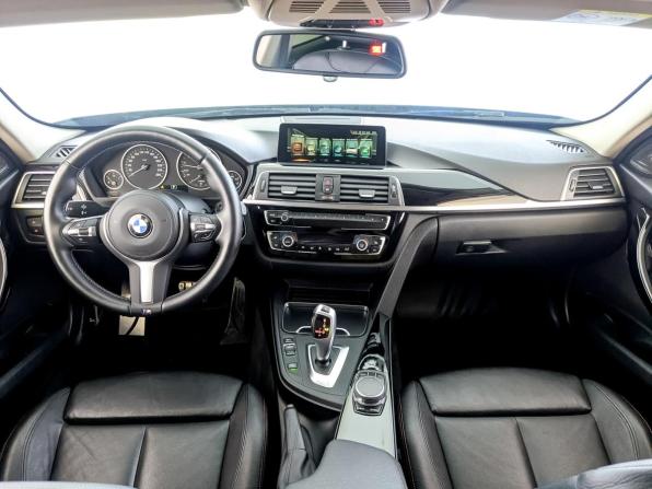 BMW 3 серии VI (F3x) Рестайлинг с пробегом 2018 года, цена 2 640 000 рублей, 99497 км, седан, Автокод Объявления
