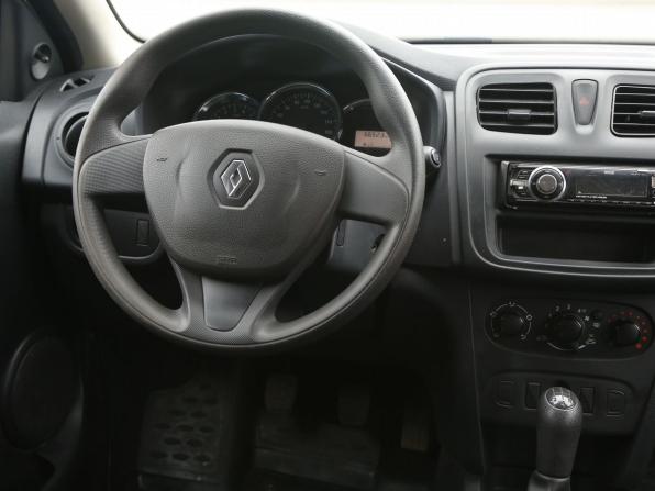 Renault Sandero II с пробегом 2016 года, цена 794 000 рублей, 66500 км, хэтчбек, Автокод Объявления