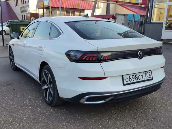 Volkswagen Lamando II с пробегом 2022 года, цена 2 850 000 рублей, 51729 км, лифтбек, Автокод Объявления